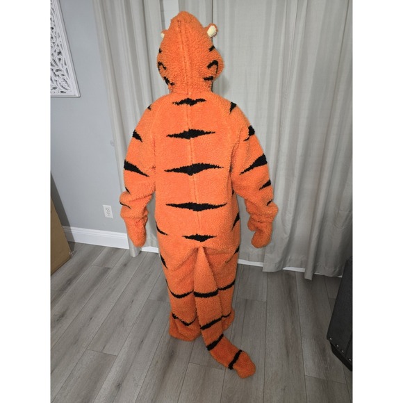 Disney Store Winnie The Pooh's Tigger Adult Size Small Plush Costume Vintage - Picture 4 of 8